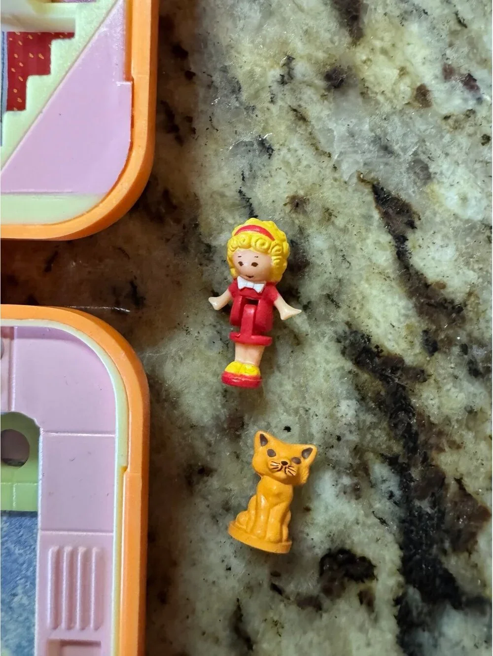 Polly Pocket Original Orange Townhouse Playset Doll Dog Vintage